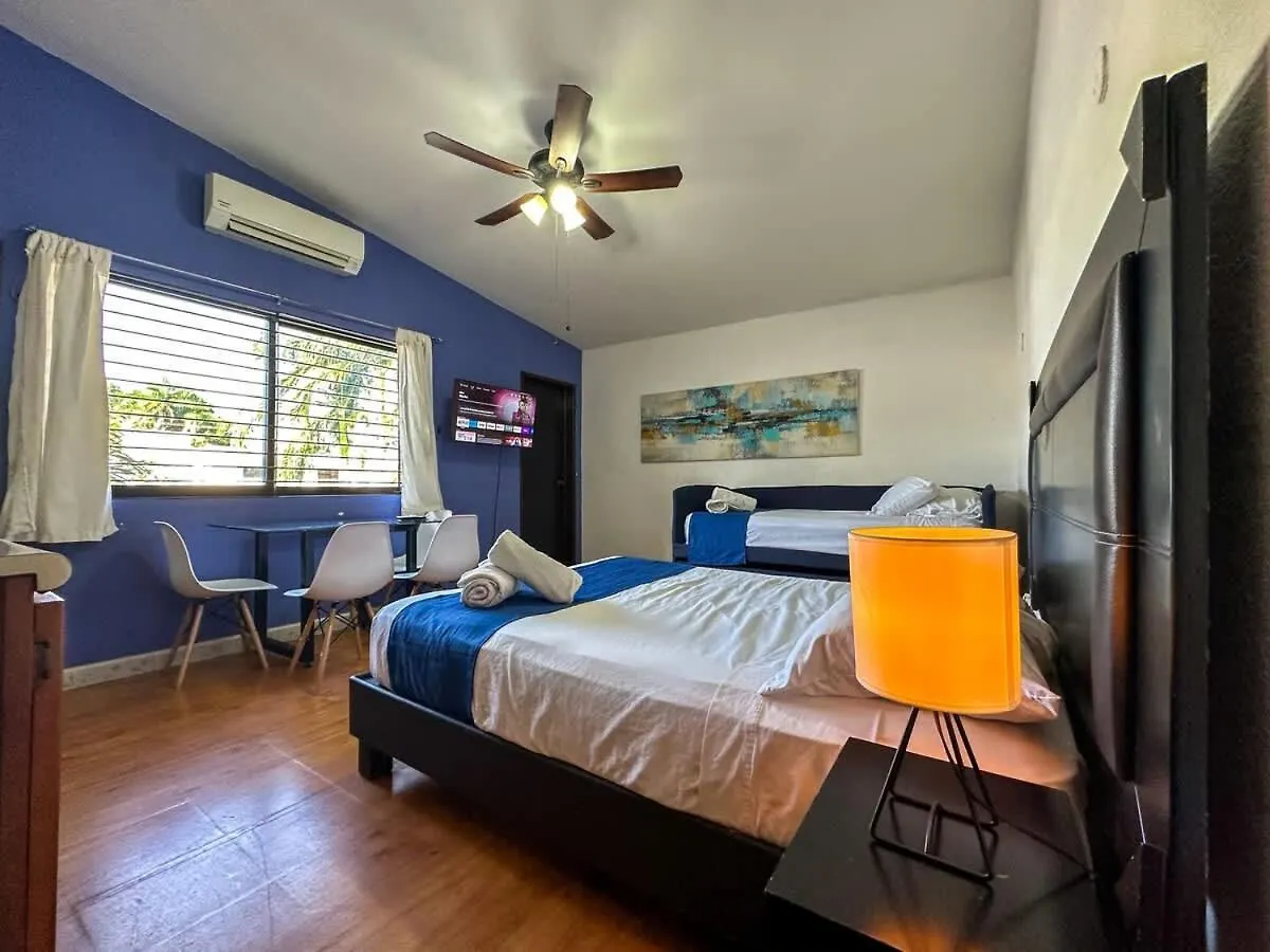 Loft Con Piscina En Colonia Campestre Apartment Merida